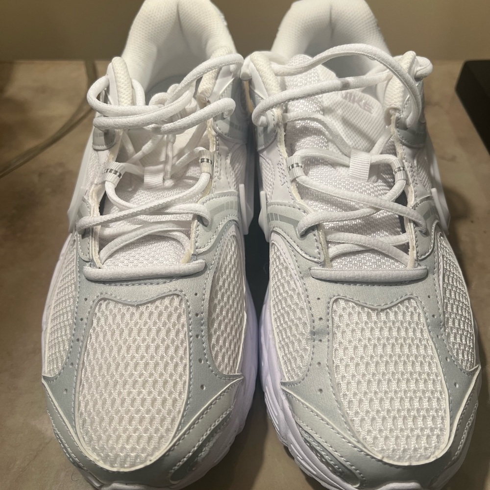 Men White Sneakers - Picture 7 of 7
